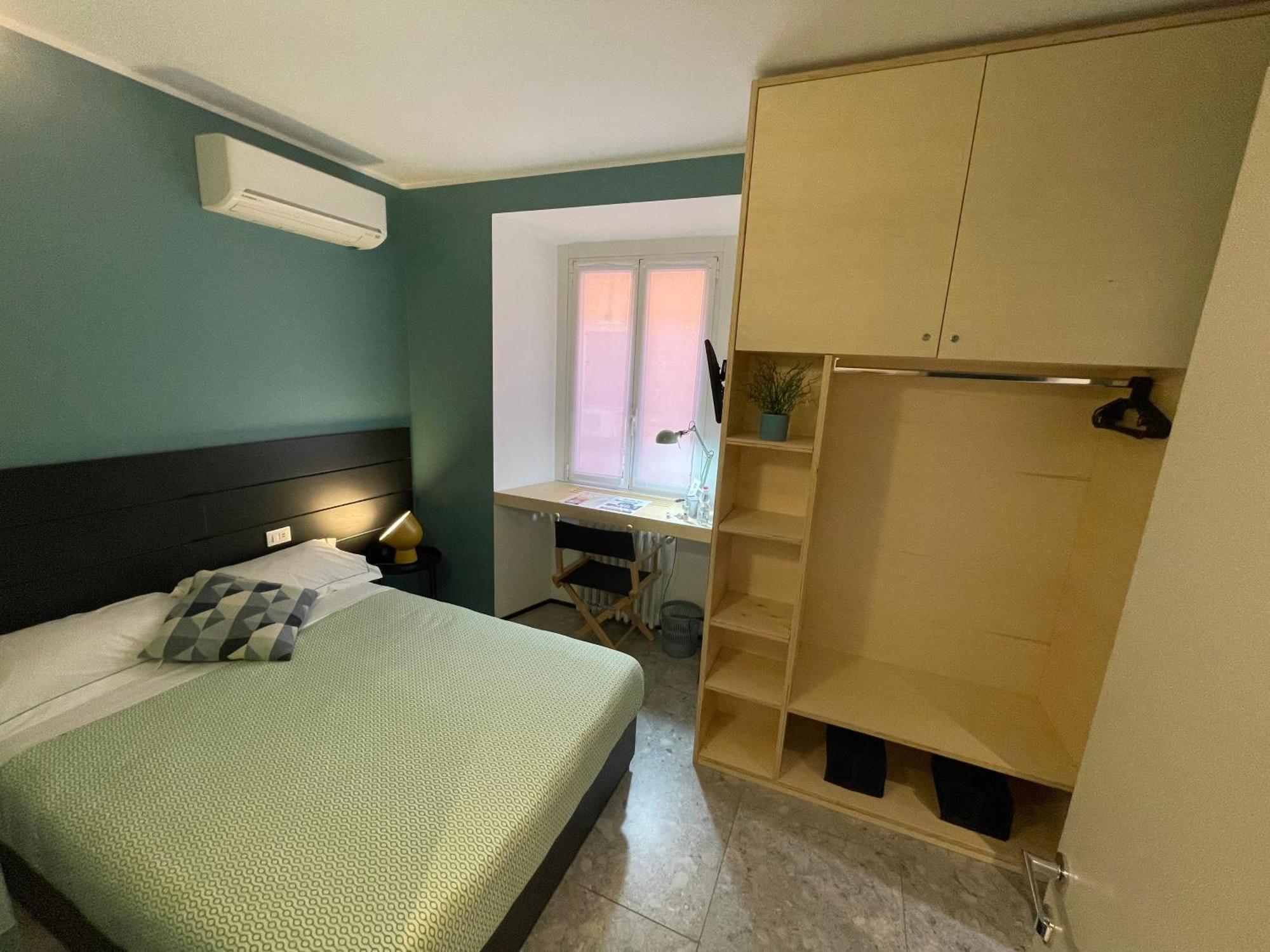 Torino48 Guesthouse ミラノ エクステリア 写真